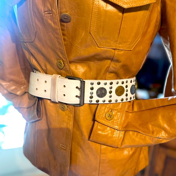 New Frontier Leather Short Jacket (Complimentary Clutch) - Picture 7 of 12